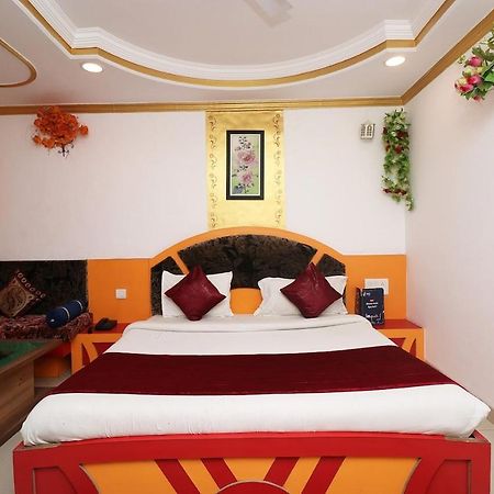 Hotel Prateek Pachmarhi Pachmarhī Eksteriør billede