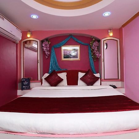 Hotel Prateek Pachmarhi Pachmarhī Eksteriør billede