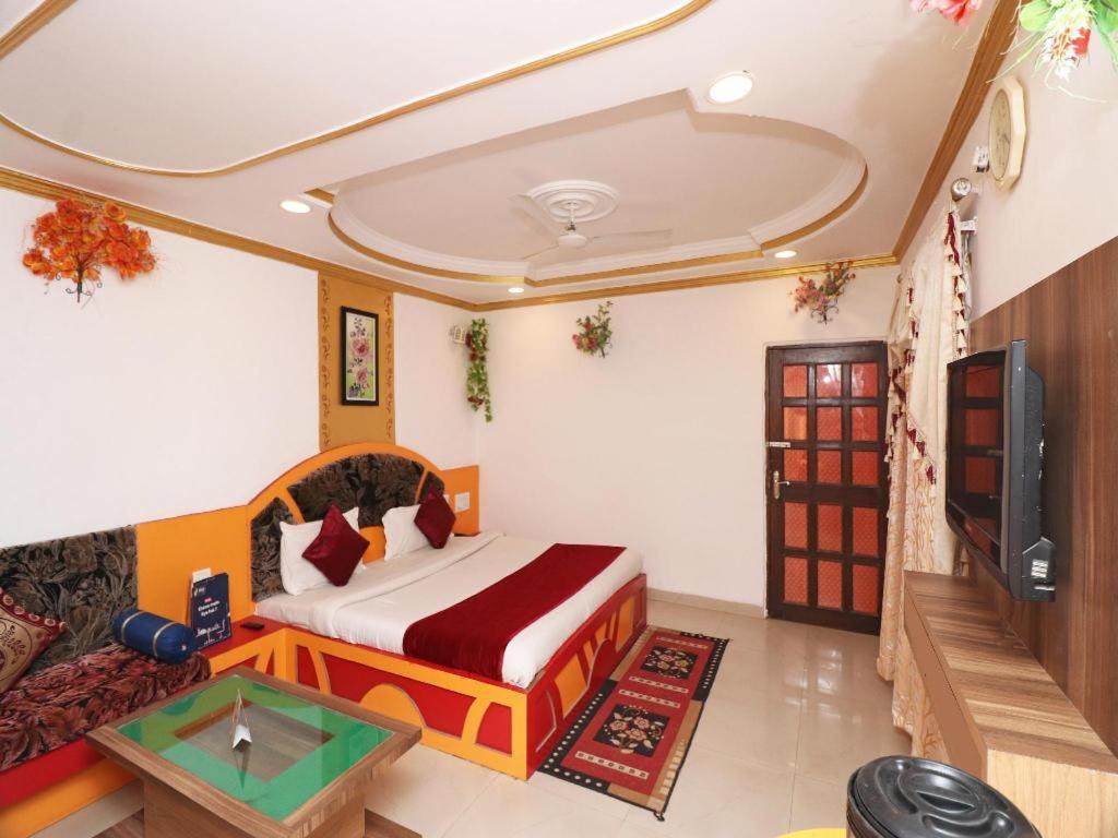 Hotel Prateek Pachmarhi Pachmarhī Eksteriør billede